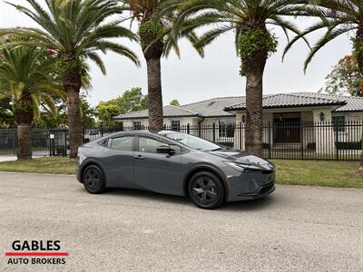 2024 Toyota Prius XLE   - Photo 2 - Miami, FL 33165
