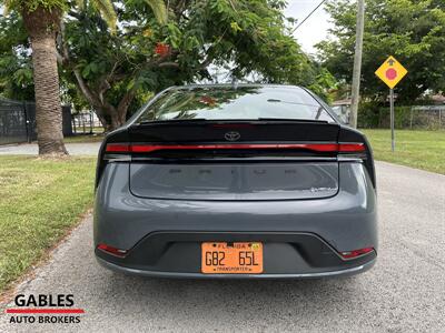 2024 Toyota Prius XLE   - Photo 5 - Miami, FL 33165