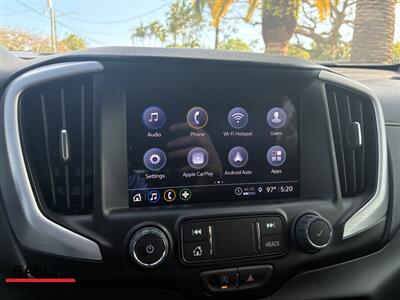 2023 GMC Terrain SLT   - Photo 13 - Miami, FL 33165