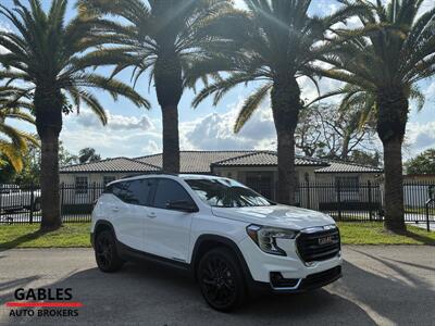 2023 GMC Terrain SLT   - Photo 1 - Miami, FL 33165