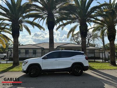 2023 GMC Terrain SLT   - Photo 6 - Miami, FL 33165