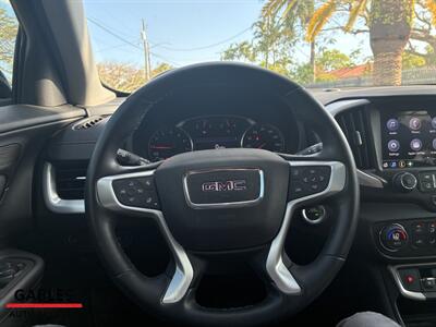 2023 GMC Terrain SLT   - Photo 10 - Miami, FL 33165