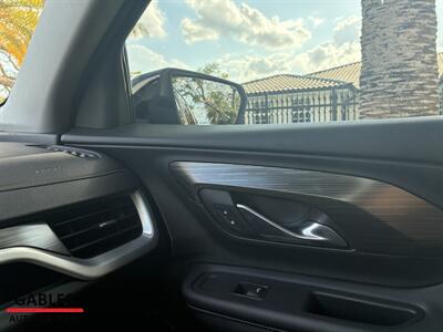 2023 GMC Terrain SLT   - Photo 16 - Miami, FL 33165