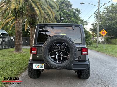 2018 Jeep Wrangler Unlimited Sport S   - Photo 6 - Miami, FL 33165