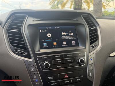 2018 Hyundai SANTA FE SE - Photo 17 - Miami, FL 33165
