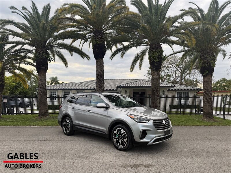 2018 Hyundai Santa Fe SE