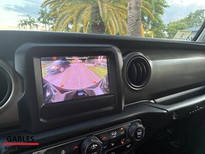 2018 Jeep Wrangler Unlimited Sport S   - Photo 17 - Miami, FL 33165