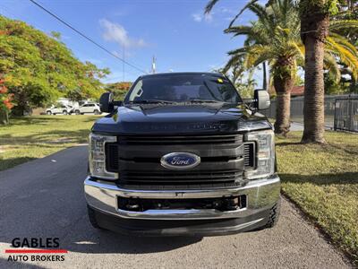 2018 Ford F-350 Super Duty XL   - Photo 10 - Miami, FL 33165