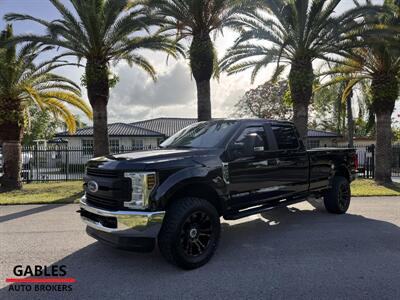2018 Ford F-350 Super Duty XL   - Photo 3 - Miami, FL 33165