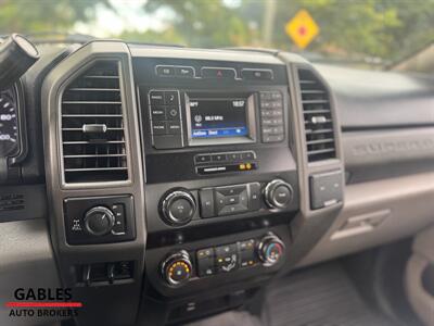 2019 Ford F-350 Super Duty XL   - Photo 32 - Miami, FL 33165