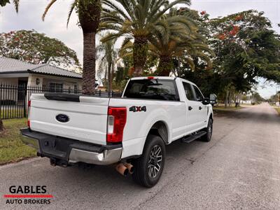 2019 Ford F-350 Super Duty XL   - Photo 16 - Miami, FL 33165