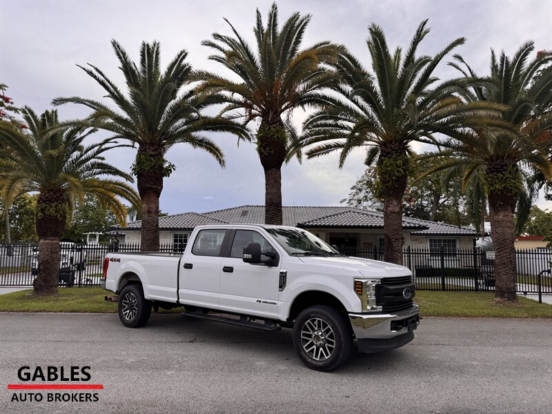 2019 Ford F-350 Super Duty XL  