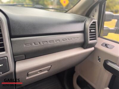 2019 Ford F-350 Super Duty XL   - Photo 29 - Miami, FL 33165