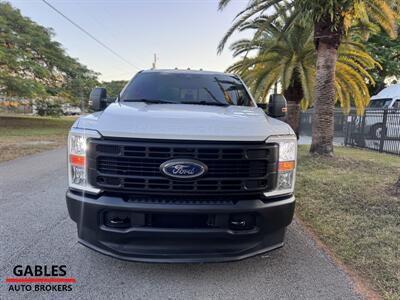 2023 Ford F-350 Super Duty XL   - Photo 8 - Miami, FL 33165
