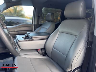 2023 Ford F-350 Super Duty XL   - Photo 25 - Miami, FL 33165