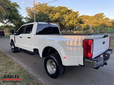 2023 Ford F-350 Super Duty XL   - Photo 10 - Miami, FL 33165