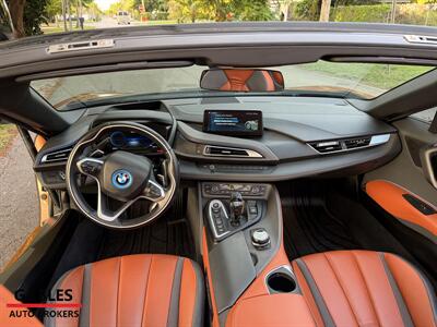 2019 BMW i8   - Photo 19 - Miami, FL 33165