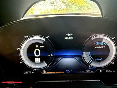2019 BMW i8   - Photo 23 - Miami, FL 33165