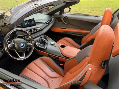 2019 BMW i8   - Photo 16 - Miami, FL 33165