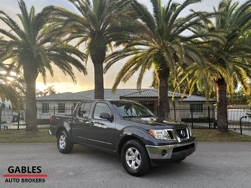 2010 Nissan Frontier SE V6   - Photo 1 - Miami, FL 33165