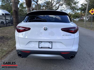2019 Alfa Romeo Stelvio Ti   - Photo 12 - Miami, FL 33165
