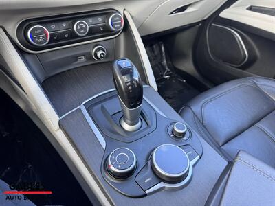 2019 Alfa Romeo Stelvio Ti   - Photo 18 - Miami, FL 33165