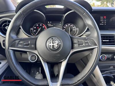 2019 Alfa Romeo Stelvio Ti   - Photo 16 - Miami, FL 33165