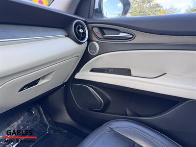 2019 Alfa Romeo Stelvio Ti   - Photo 20 - Miami, FL 33165