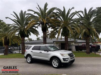 2016 Ford Explorer   - Photo 1 - Miami, FL 33165