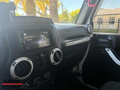 2017 Jeep Wrangler Unlimited Sport   - Photo 15 - Miami, FL 33165