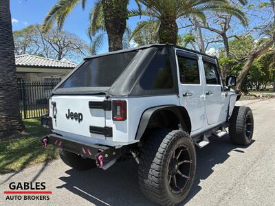 2017 Jeep Wrangler Unlimited Sport   - Photo 6 - Miami, FL 33165