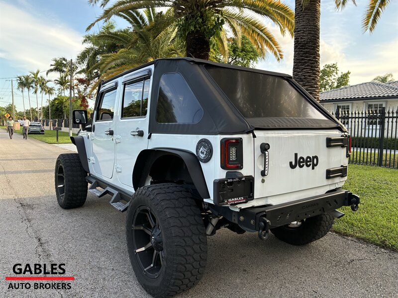 2017 Jeep Wrangler Unlimited Sport S - Photo 11