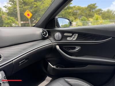 2019 Mercedes-Benz E 300   - Photo 28 - Miami, FL 33165
