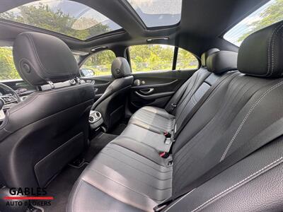 2019 Mercedes-Benz E 300   - Photo 19 - Miami, FL 33165