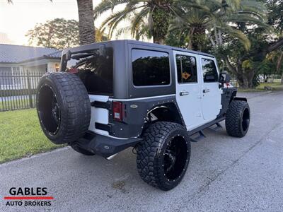 2015 Jeep Wrangler Unlimited Sahara   - Photo 9 - Miami, FL 33165