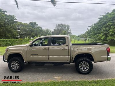 2018 Toyota Tacoma SR5 V6   - Photo 9 - Miami, FL 33165