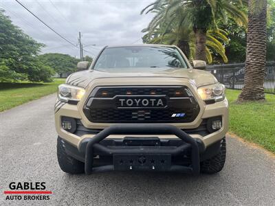 2018 Toyota Tacoma SR5 V6   - Photo 14 - Miami, FL 33165