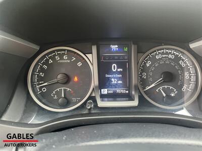 2018 Toyota Tacoma SR5 V6   - Photo 27 - Miami, FL 33165