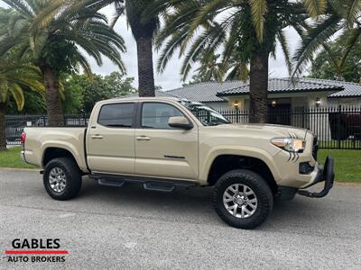 2018 Toyota Tacoma SR5 V6   - Photo 2 - Miami, FL 33165