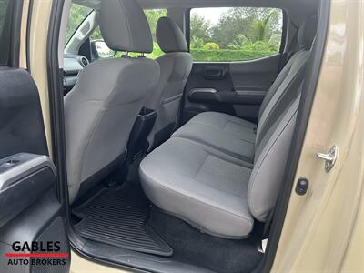 2018 Toyota Tacoma SR5 V6   - Photo 18 - Miami, FL 33165