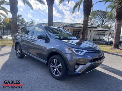 2017 Toyota RAV4 XLE   - Photo 13 - Miami, FL 33165