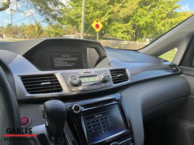 2015 Honda Odyssey EX   - Photo 13 - Miami, FL 33165