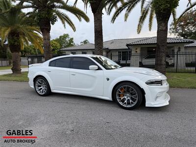 2022 Dodge Charger SRT Hellcat   - Photo 2 - Miami, FL 33165