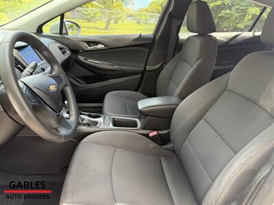 2019 Chevrolet Cruze LS   - Photo 17 - Miami, FL 33165