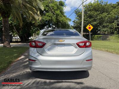 2019 Chevrolet Cruze LS   - Photo 2 - Miami, FL 33165