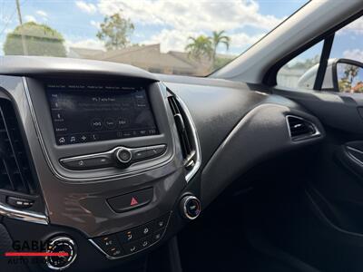 2019 Chevrolet Cruze LS   - Photo 14 - Miami, FL 33165