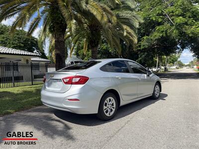 2019 Chevrolet Cruze LS   - Photo 4 - Miami, FL 33165