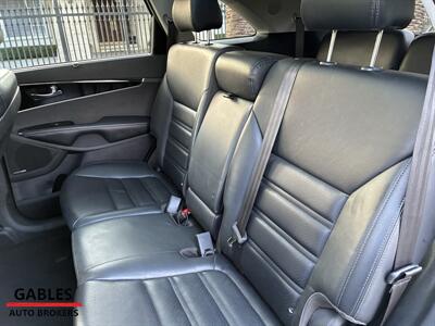 2019 Kia Sorento EX V6   - Photo 26 - Miami, FL 33165