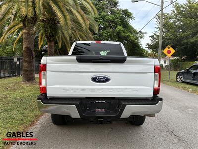 2018 Ford F-250 Super Duty XLT   - Photo 6 - Miami, FL 33165