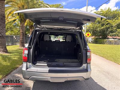 2021 Ford Expedition MAX Limited   - Photo 13 - Miami, FL 33165